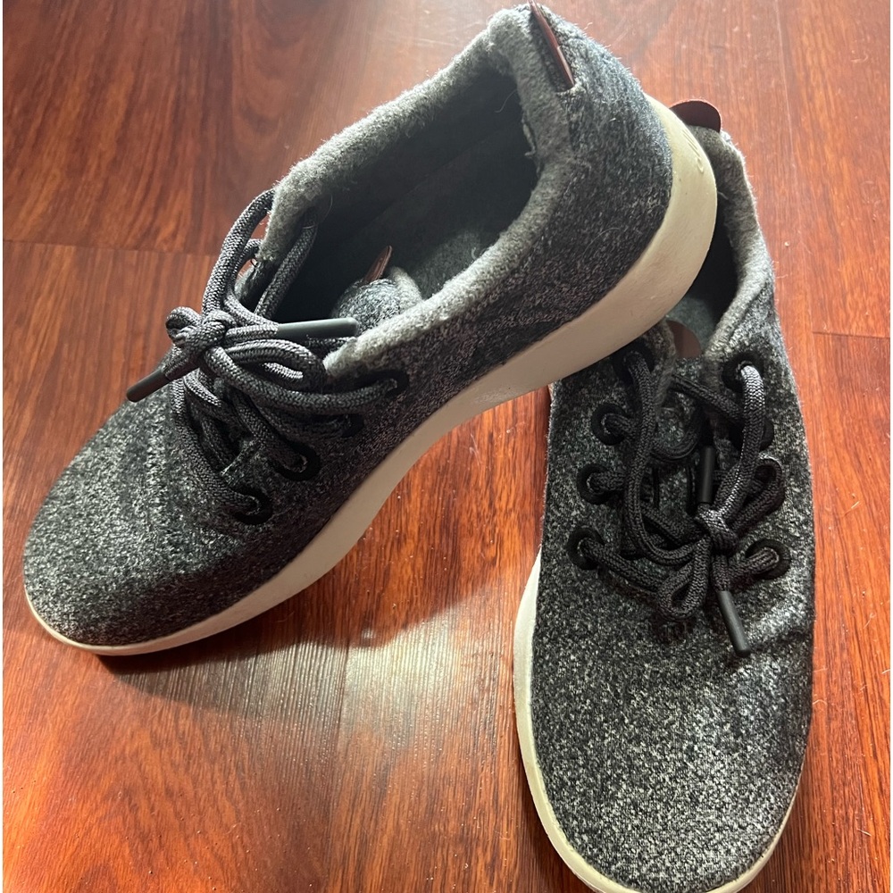 Allbirds Gray Wool Runners size 10